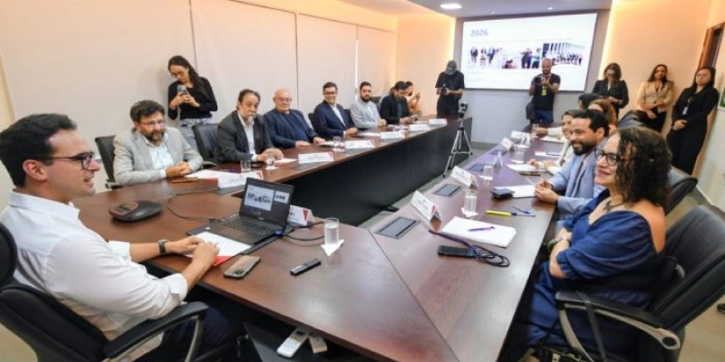 Governador Lucas Ribeiro trata sobre avanço na implantação do Ciquanta com ministra Luciana Santos