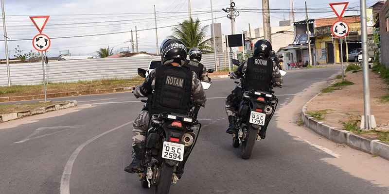 Polícia militar prende dupla por tráfico e apreende drogas na Paraíba 