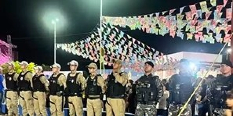 Polícia militar garante segurança durante tradicional Forrochão em São Francisco