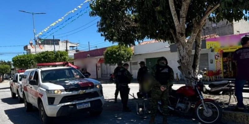 Homem é multado em quase R$ 13 mil por uso de fogo com estampido que matou um cão