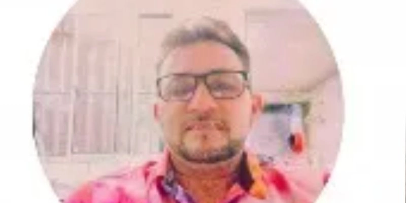 Colisão no Alto Sertão da Paraíba deixa motociclista morto e dois feridos