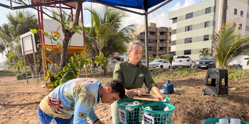 Projeto Minha Praia promove treino de natação e ações de educação ambiental