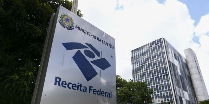 Receita classifica mais 17 empresas como devedoras contumazes