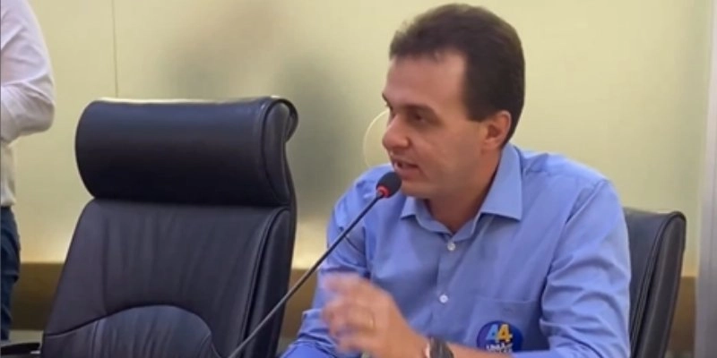 Ministério Público de Contas acolhe parte do recurso de Espedito Filho e mantém irregularidades nas contas