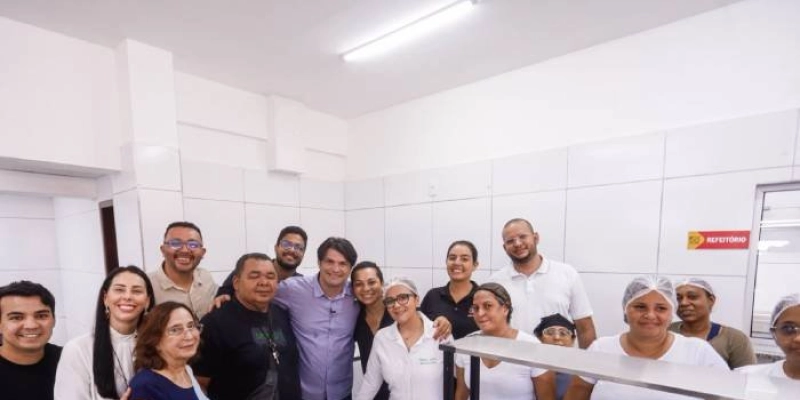 Leo Bezerra entrega Cozinha Comunitária do Timbó para reforçar o programa ‘Bora Comer’, com mais de 10 mil refeições diárias