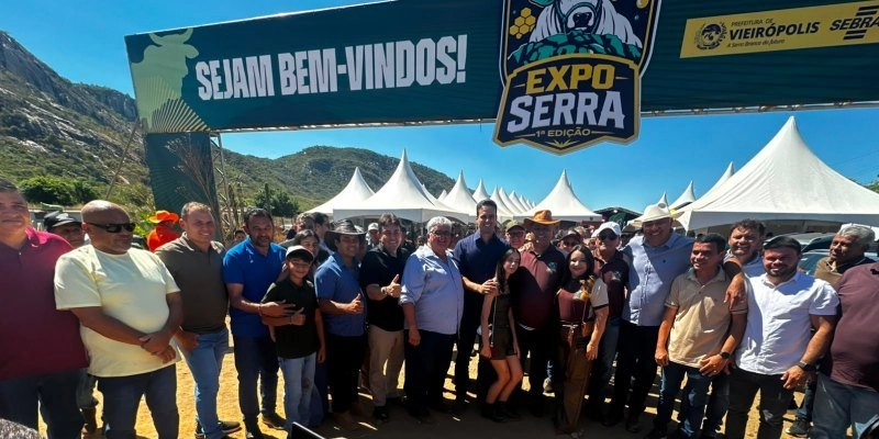 Na Expo Serra, Lucas Ribeiro evita revelar vice e endurece discurso sobre segurança pública
