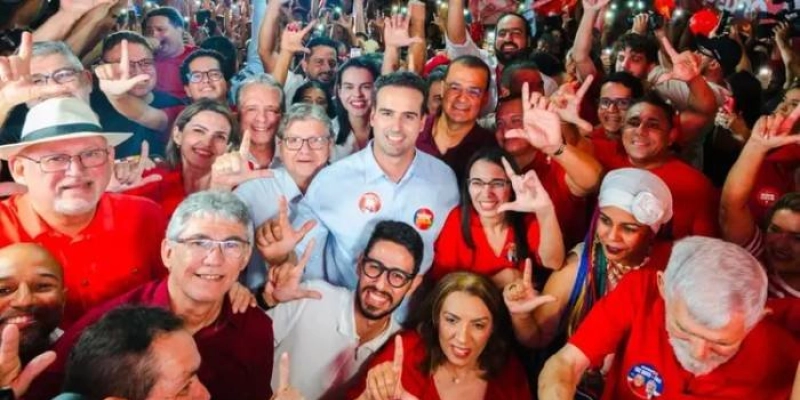 PT da Paraíba oficializa apoio à reeleição de Lucas Ribeiro e consolida palanque de Lula no estado