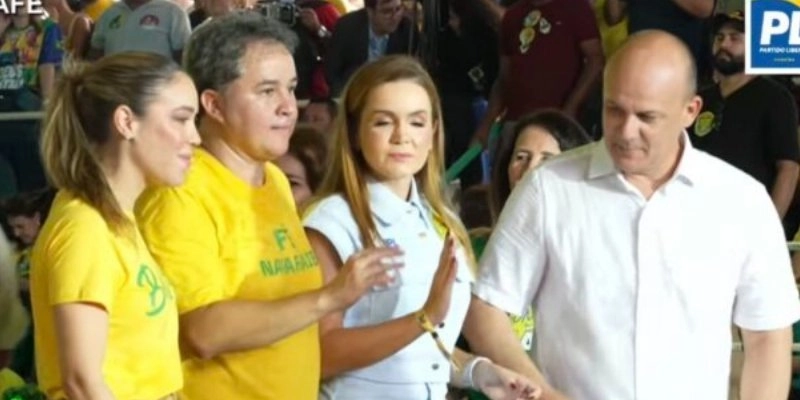 Nayana Pontes troca suplência ao Senado e é confirmada como vice de Efraim Filho