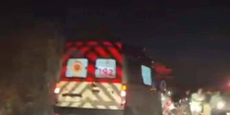 Acidente de moto deixa duas pessoas feridas na BR-230 entre Aparecida e Sousa