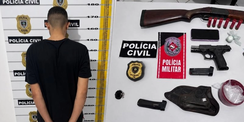 Suspeito de integrar facção e envolvimento em homicídios é preso com duas armas em São Bento
