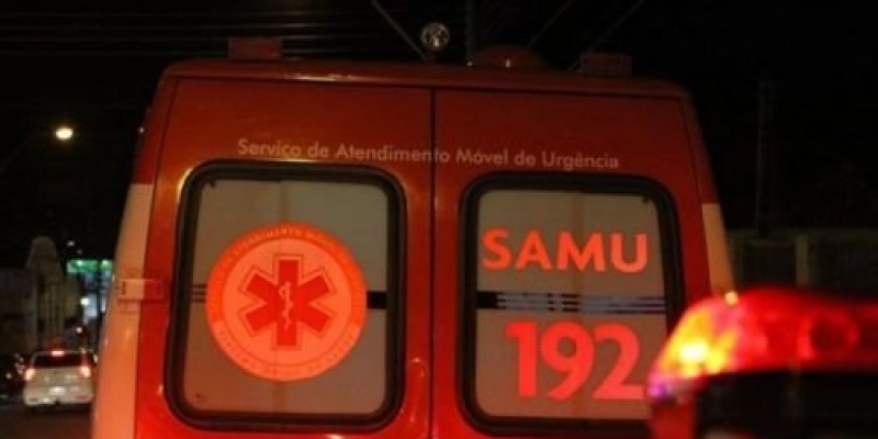 Colisão entre motos deixa dois feridos na cidade de Patos; um em estado grave