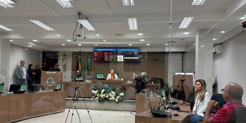 Falta de quórum trava sessão e adia posse de Victor Rabelo na Câmara de Sousa
