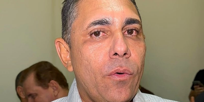 João Neto fecha base com Nill Mendes e confirma sucessão política de Chico em Aparecida