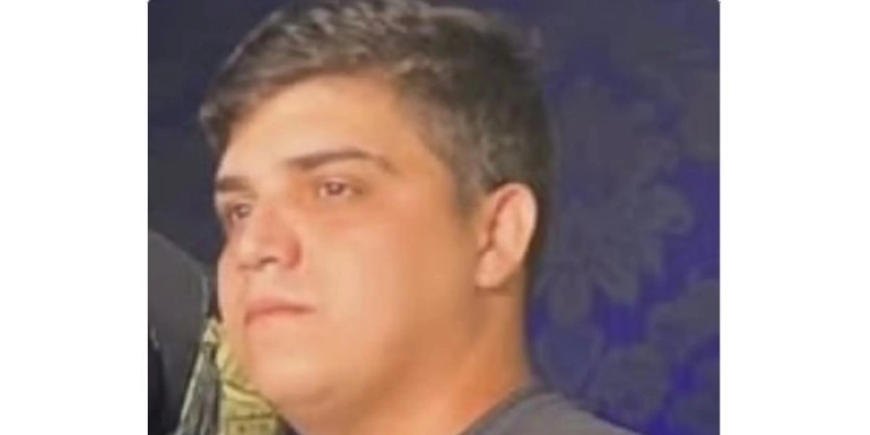 Jovem é assassinado a facadas no Centro de Itaporanga após discussão em bar