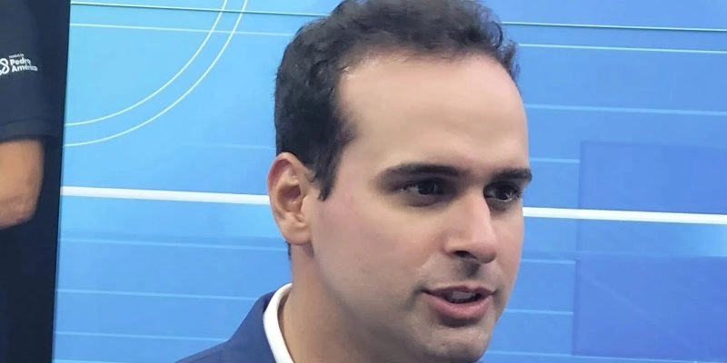 Lucas explica ausência em debate e afirma: “Antes de qualquer agenda eleitoral, tenho agenda de governo”