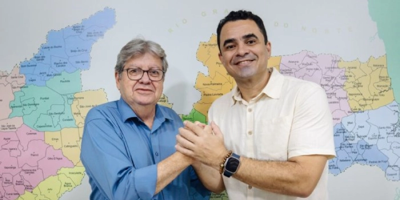 Ex-prefeito Pedrito confirma apoio a João Azevêdo e destaca obras em Cruz do Espírito Santo