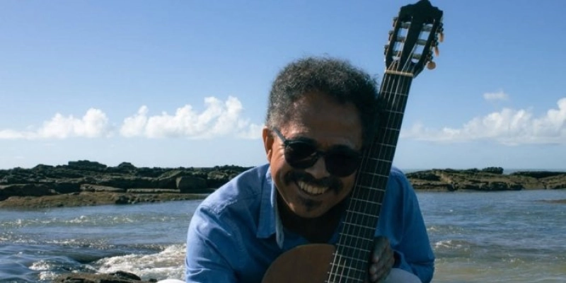 Programa Espaço Cultural entrevista Naldinho Freire e toca CD ‘Tesouros’