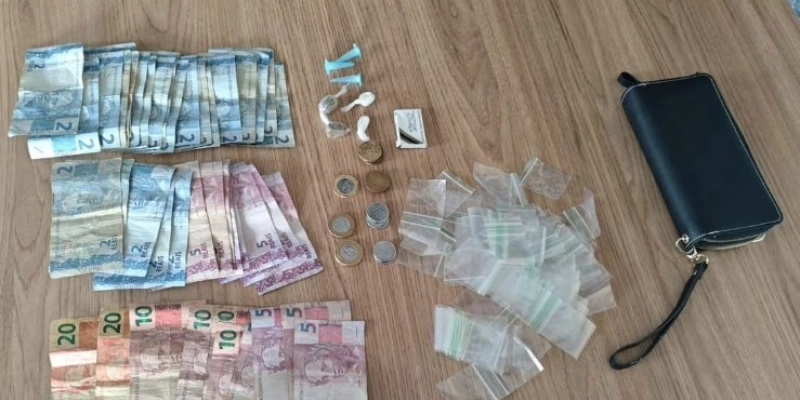 Adolescente é conduzida à delegacia após abordagem com drogas em Sousa
