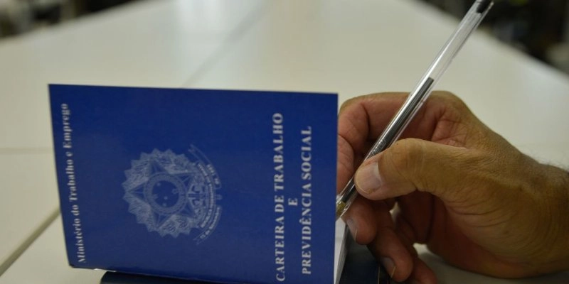 Paraíba gera saldo positivo de emprego com carteira assinada pelo quinto mês seguido 