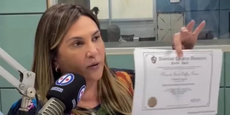 API e Amidi reagem a críticas de prefeita de Cajazeiras contra jornalistas