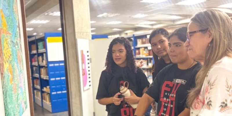 Exposição reúne produções artísticas de alunos da Rede Municipal de Ensino na Biblioteca Central da UFPB