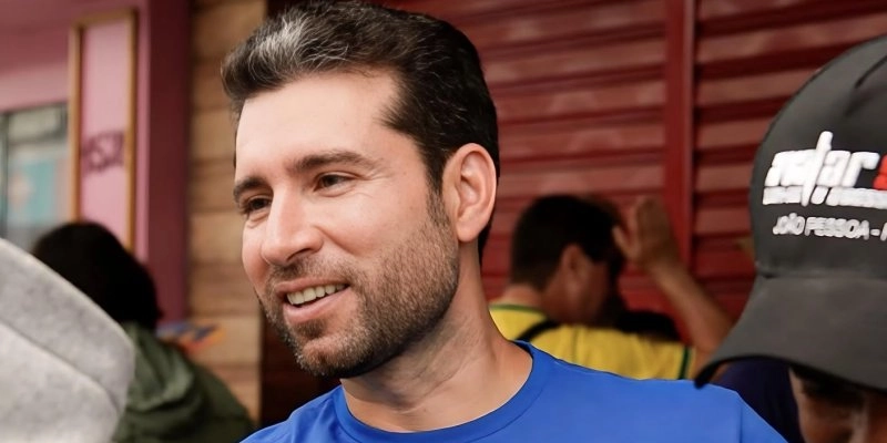 Michel Henrique reúne 11 leis voltadas à inclusão e defesa de pessoas neurodivergentes na Paraíba
