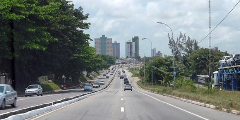 DNIT inicia interdição parcial na BR-230 em Cabedelo para obras de restauração