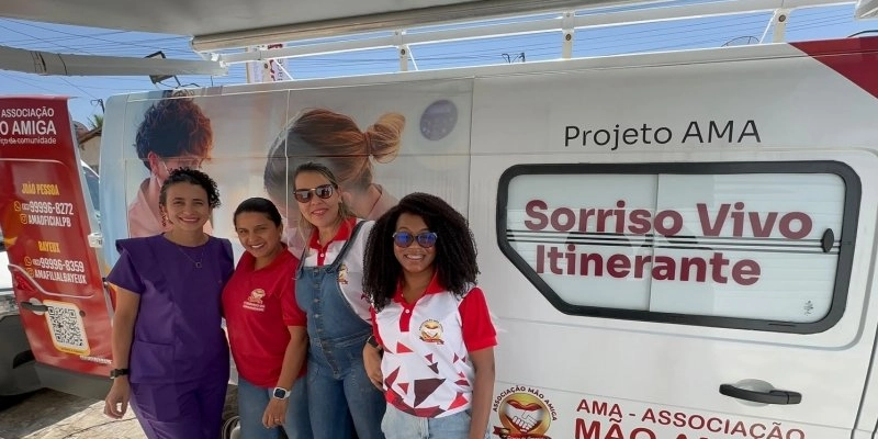 Júnior do Peixe recebe Associação Mão Amiga em ação que beneficia moradores de Marizópolis