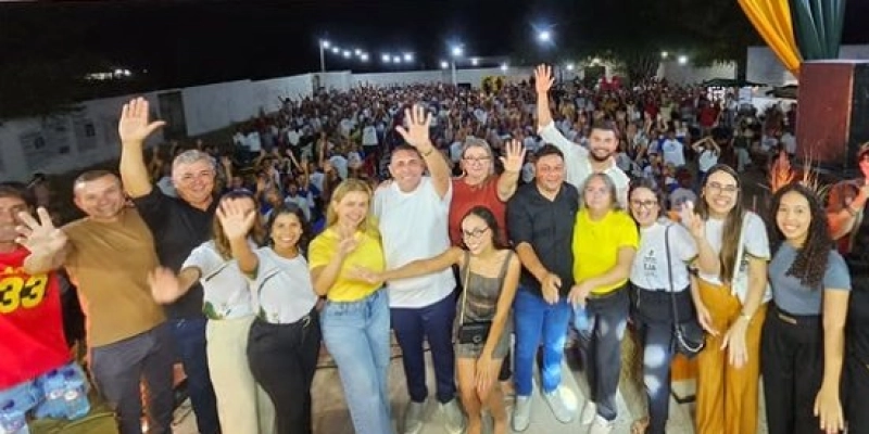 Aparecida realiza I Mostra Educacional da EJA e destaca trajetória de 448 estudantes