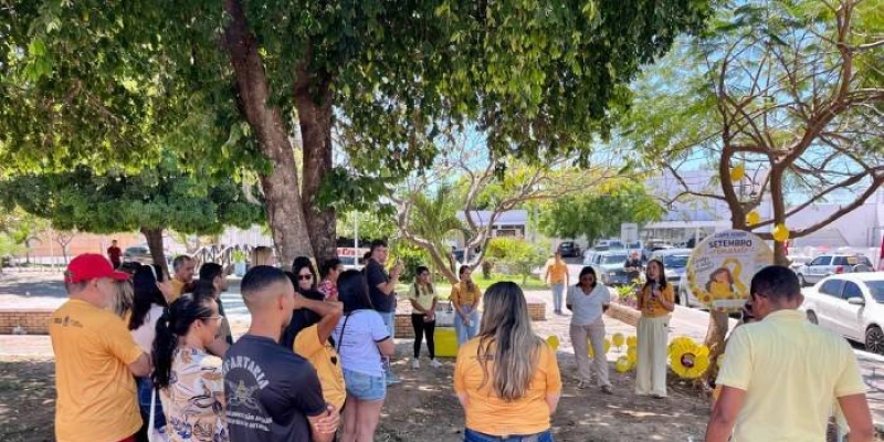 Em Sousa, CAPS Tozinho Gadelha promove ação do Setembro Amarelo na Praça do Bom Jesus