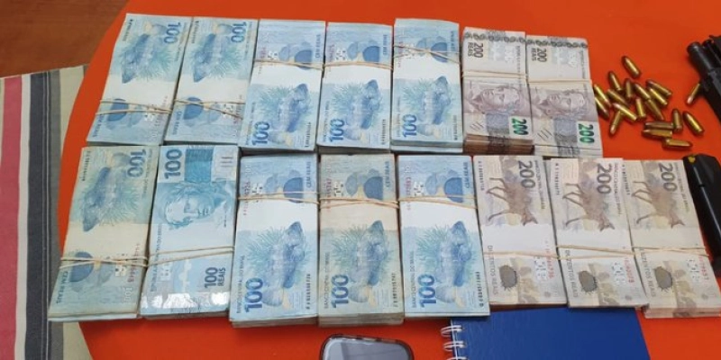 PF apreende R$ 200 mil e cumpre mandados em investigação de crimes eleitorais