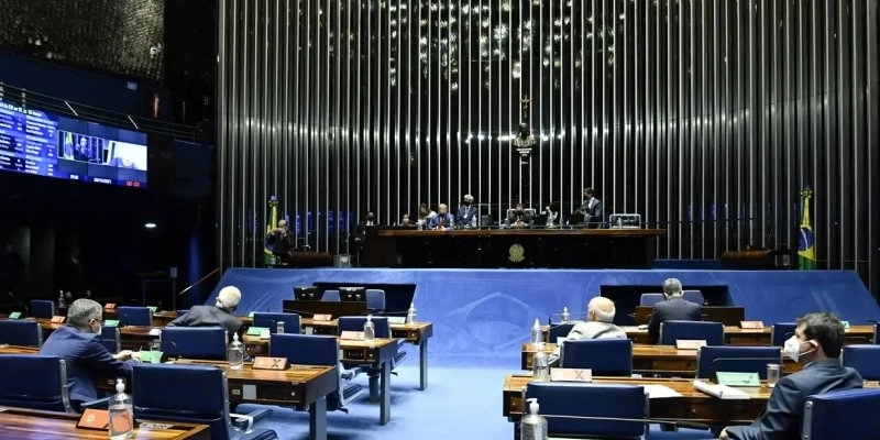 PL amplia bancada e se consolida como maior força da Câmara para 2027