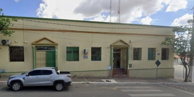 Prestador de serviços de prefeitura paraibana é indiciado por peculato-furto após subtrair TV de secretaria