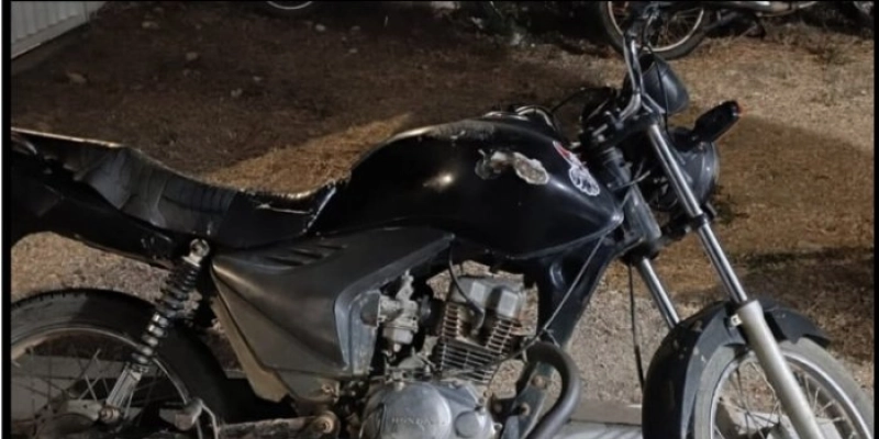 Moto com sinais de identificação raspados é apreendida pela PM durante evento em Pombal