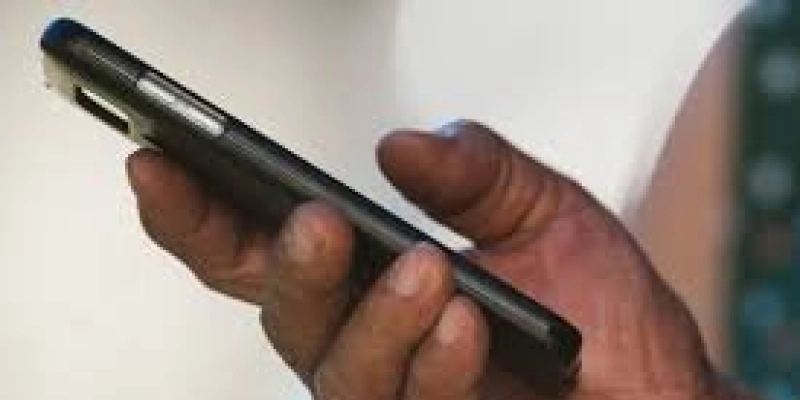Medida provisória quer coibir excesso de chamadas e golpes telefônicos