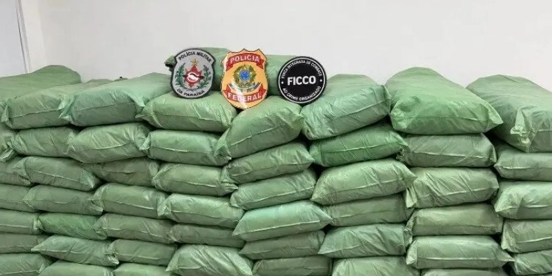 PF e PM apreendem cerca de 520 kg de maconha durante abordagem no Sertão da Paraíba