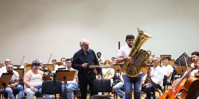 Concerto didático da Orquestra Sinfônica da Paraíba reúne estudantes de escolas de música de João Pessoa