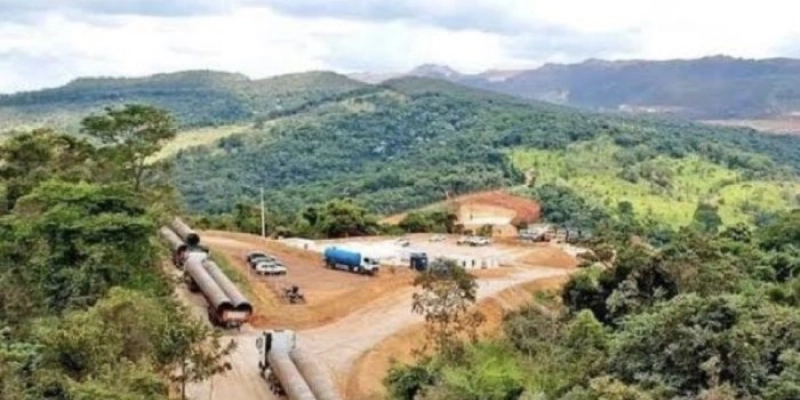 Chico Mendes destaca avanço das obras de pavimentação no acesso à Serra do Vital