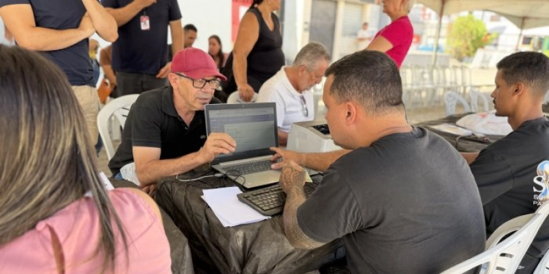 Caravana do Cuidar leva serviços gratuitos aos Bancários, em JP, e celebra o cuidado com a pessoa idosa