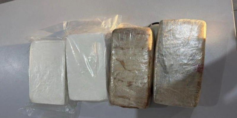 Passageira é presa pela PRF com 4 kg de cocaína em ônibus intermunicipal na BR-230