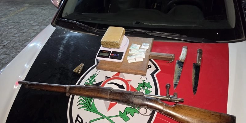 Polícia militar prende mais de 200 pessoas e apreende 21 armas no fim de semana na Paraíba