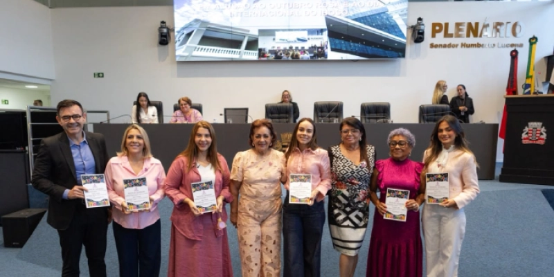 Camila Mariz é homenageada em sessão solene na Câmara Municipal de João Pessoa e reforça compromisso com a proteção das mulheres