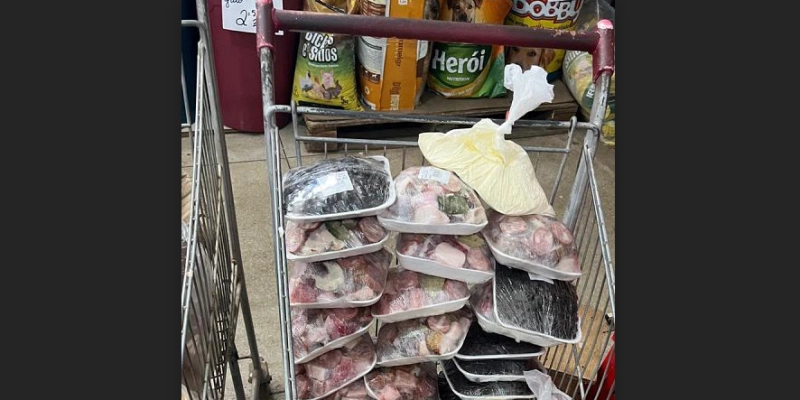 Procon Municipal apreende produtos vencidos e carnes impróprias para consumo na zona rural de Sousa