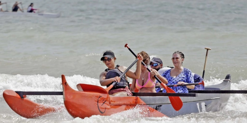 Prefeitura de João Pessoa promove Remada Rosa na praia do Bessa nesta terça-feira