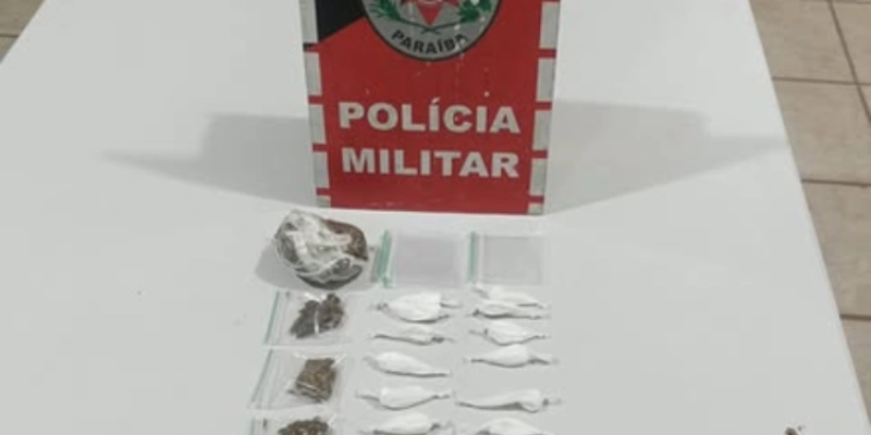 PM apreende adolescente de 17 anos com cocaína e maconha no Centro de Brejo do Cruz