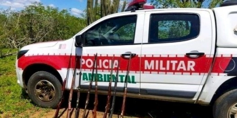 Com o objetivo de coibir a caça predatória, polícia apreende oito armas de fogo 