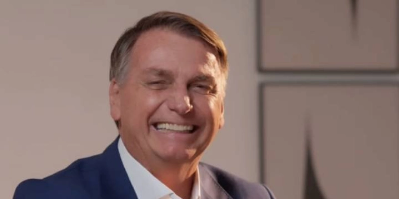 Bolsonaro sinaliza apoio a Hugo Motta em disputa estratégica pela Câmara dos Deputados