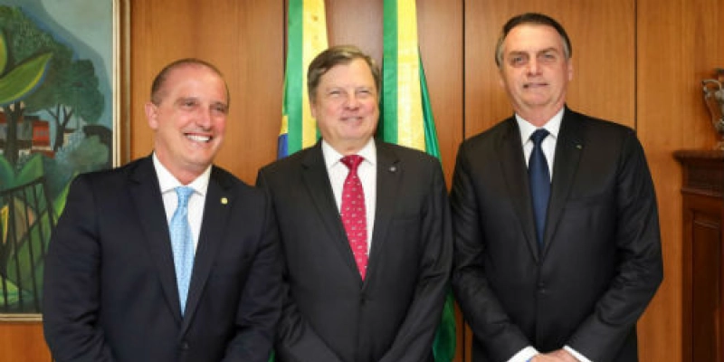 Luís Fernando Serra é indicado para embaixada do Brasil em Paris
