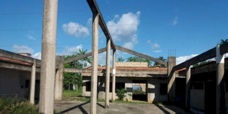 Governo Lula não retomou nenhuma das 3.700 obras de educação paradas