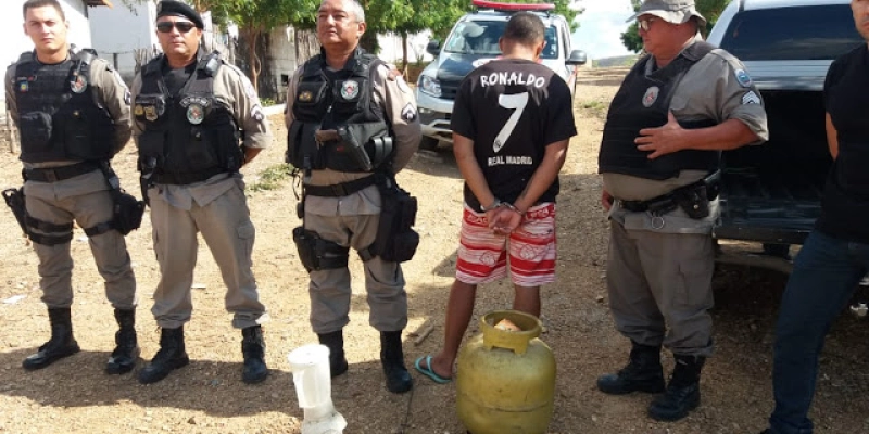 Jovem suspeito de furtar várias residências e comércios em Cajazeiras é preso em São José de Piranhas